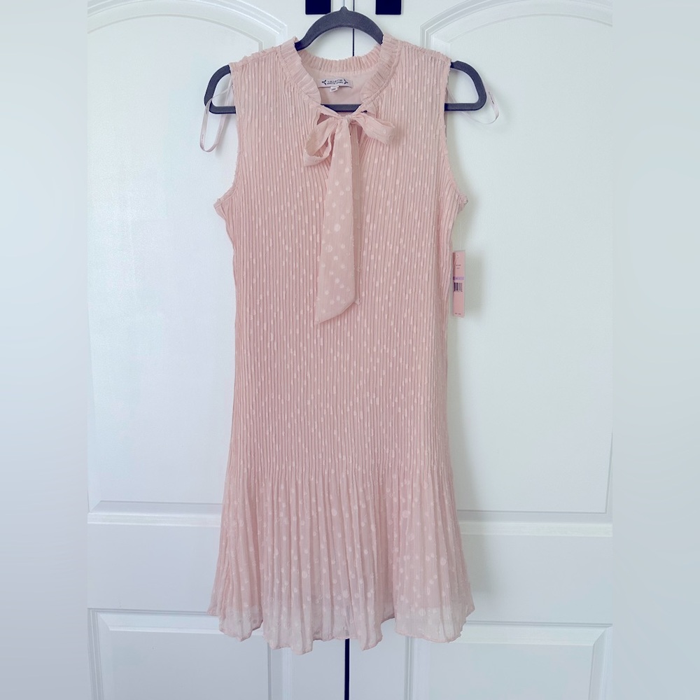 🆕 Nanette Lepore - Dobby Tie Neck Chiffon Shift Dress - Size 6
